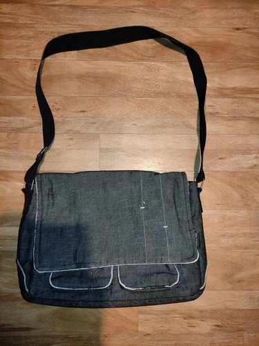 Mama and papas grey shoulder - papas,